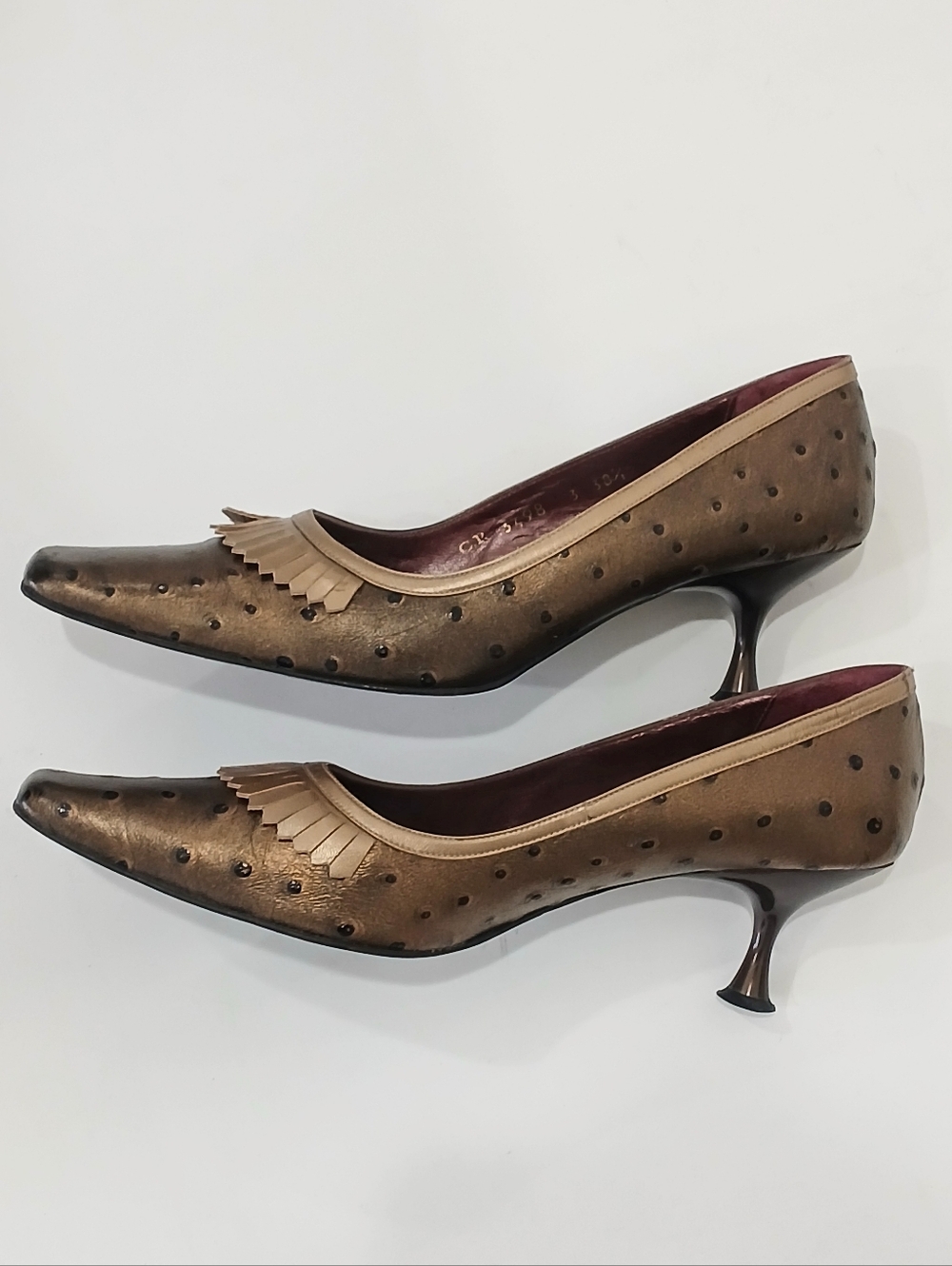 Carmen Poveda Leather Squared Toe 2 Tone Low Heel Shoes Sz 38.5 EUR 8-8.5US